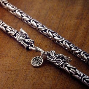 Cadena de Dragón en metal  para Hombre – Diseño Realista